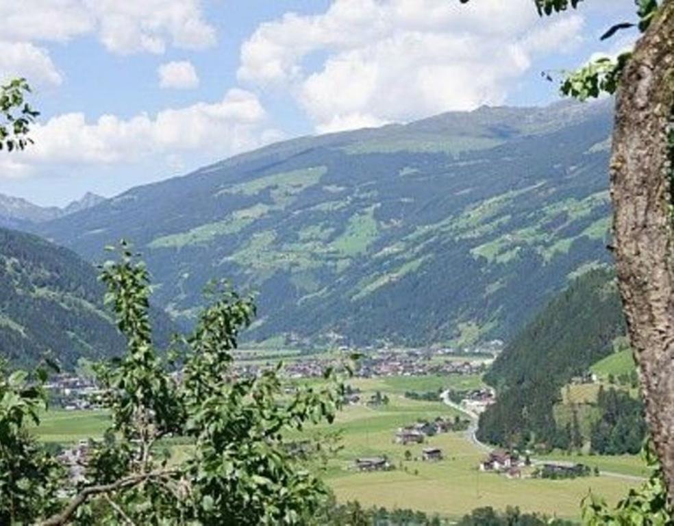 Apart Alpin Hippach Exterior photo